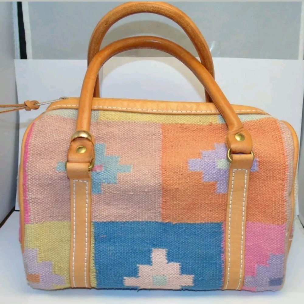 T. Cappelli vintage Dallas made Aztec carpet bag